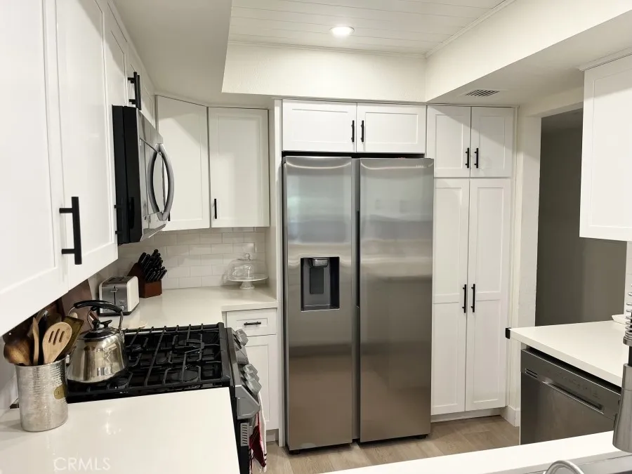 231 Bethany Burbank, CA 91504