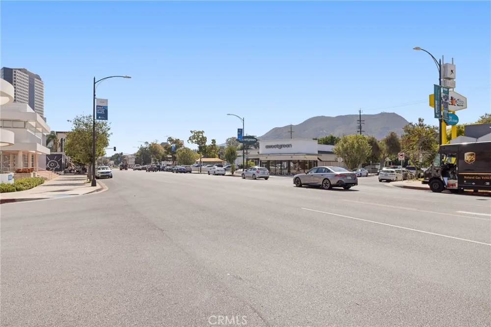 212 Valley #3 Burbank, CA 91505