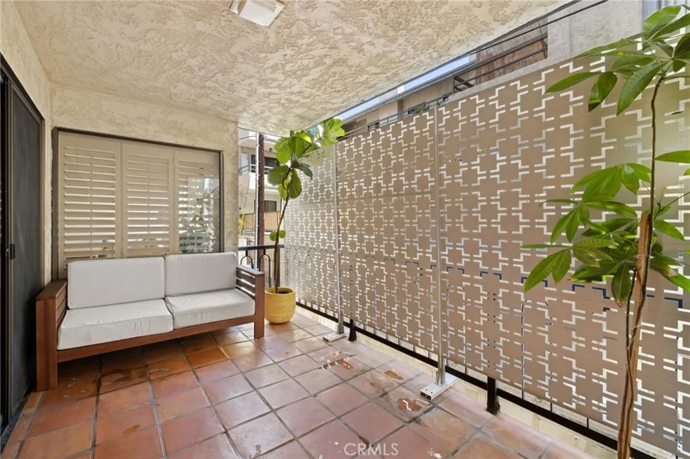 212 Valley #3 Burbank, CA 91505