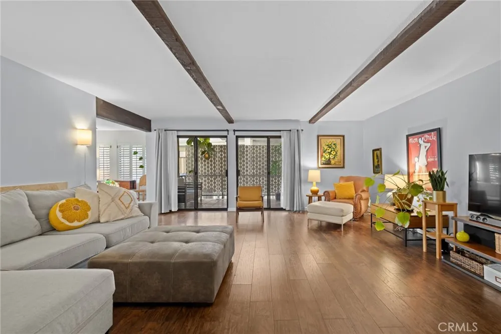 212 Valley #3 Burbank, CA 91505