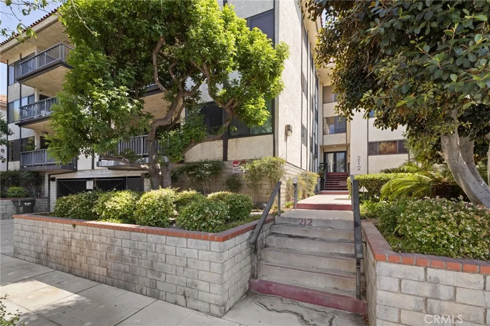 212 Valley #3 Burbank, CA 91505