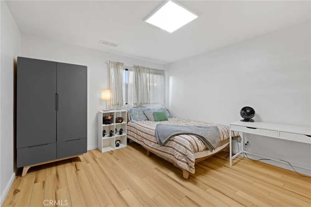 212 Valley #3 Burbank, CA 91505