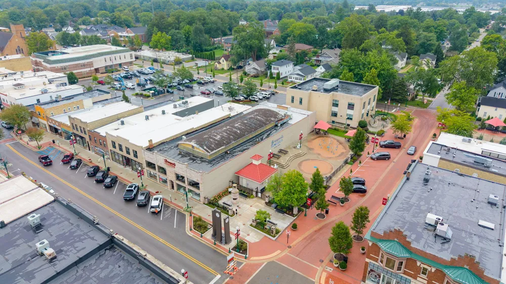 33 S State Street Zeeland, MI 49464
