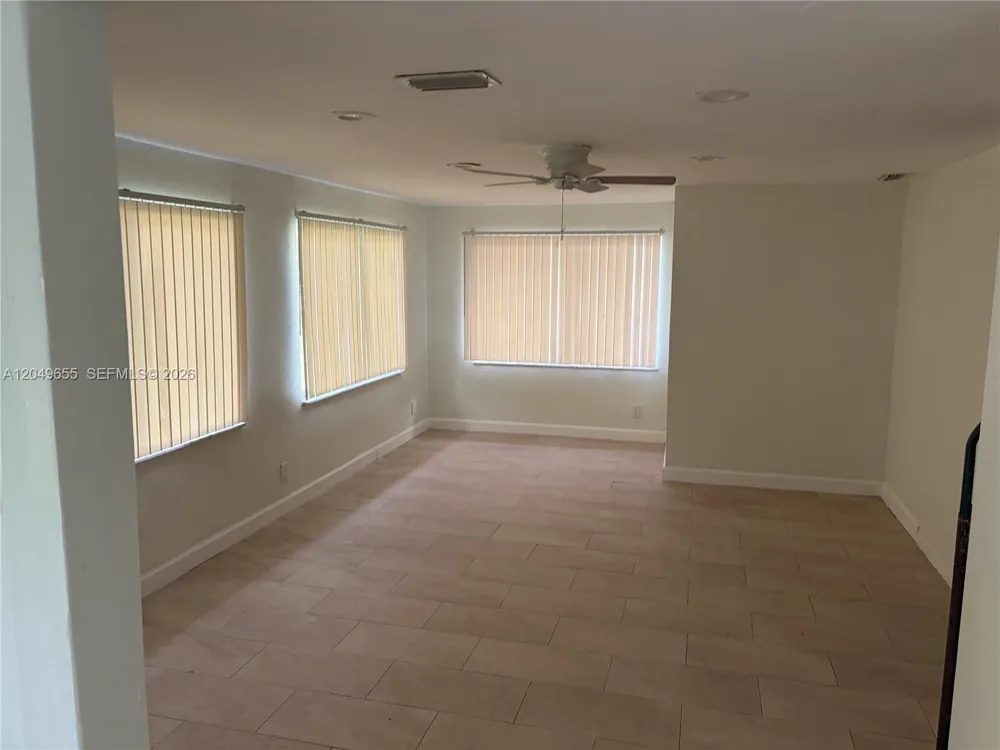 5853 Mckinley St #3 Hollywood, FL 33021