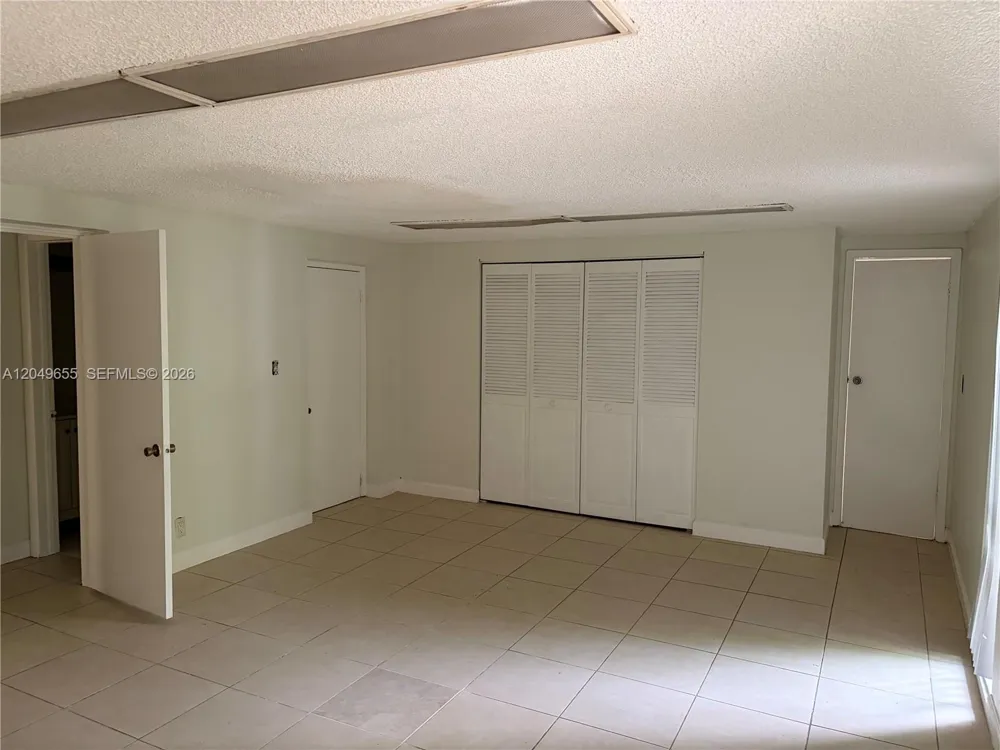 5853 Mckinley St #3 Hollywood, FL 33021