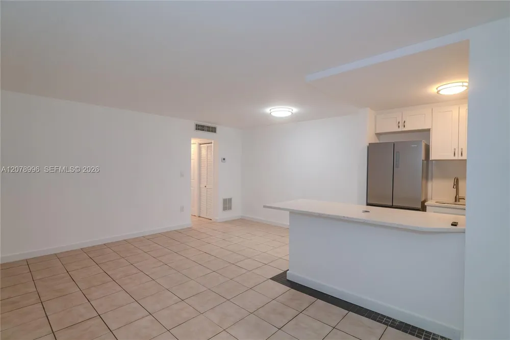 921 Jefferson Ave #3C Miami Beach, FL 33139