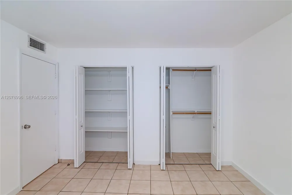921 Jefferson Ave #3C Miami Beach, FL 33139