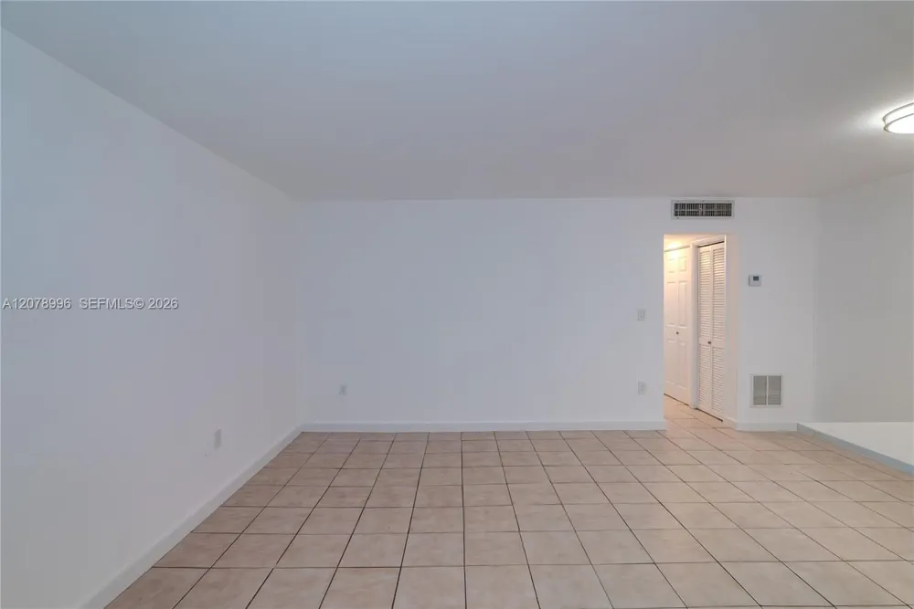 921 Jefferson Ave #3C Miami Beach, FL 33139