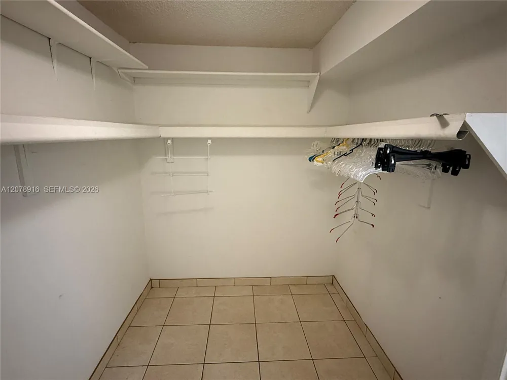8401 SW 107th Ave #324E Miami, FL 33173