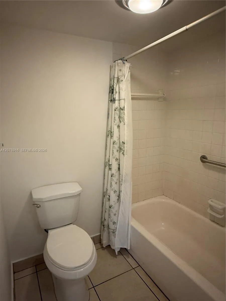 8401 SW 107th Ave #324E Miami, FL 33173