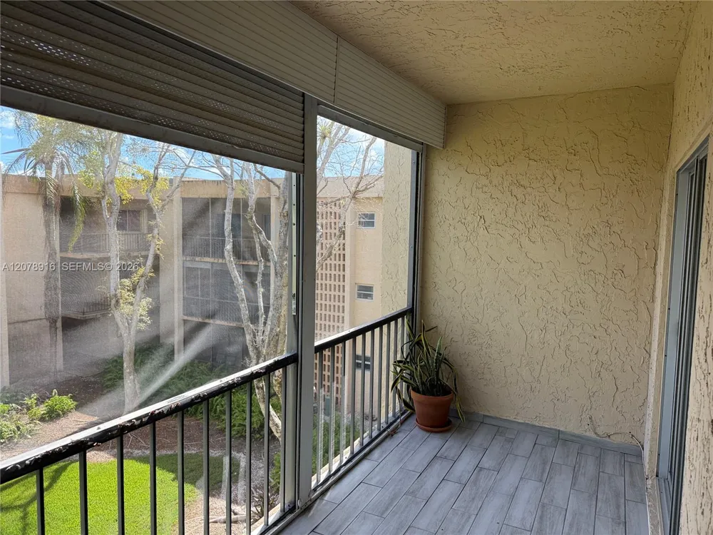 8401 SW 107th Ave #324E Miami, FL 33173