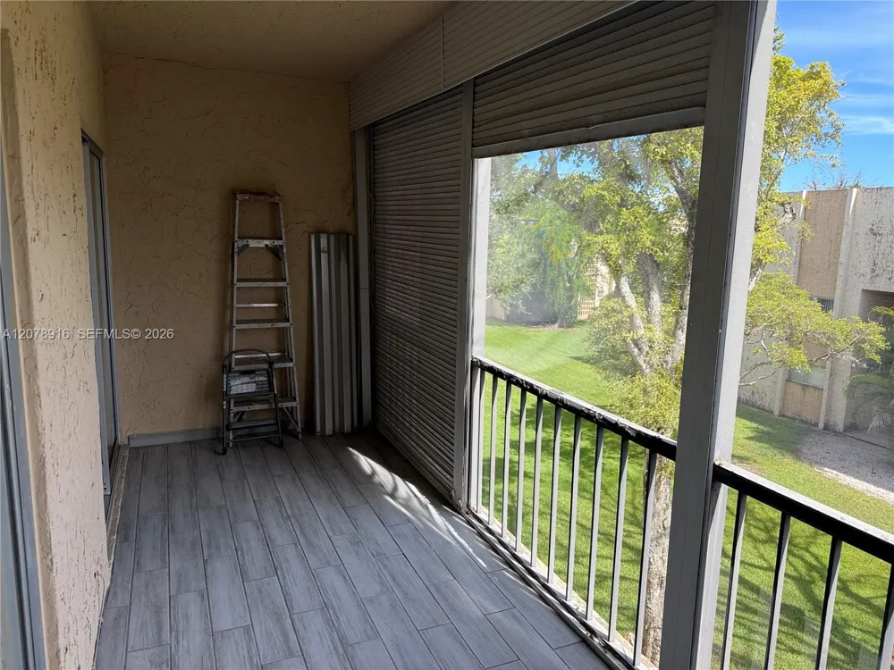 8401 SW 107th Ave #324E Miami, FL 33173