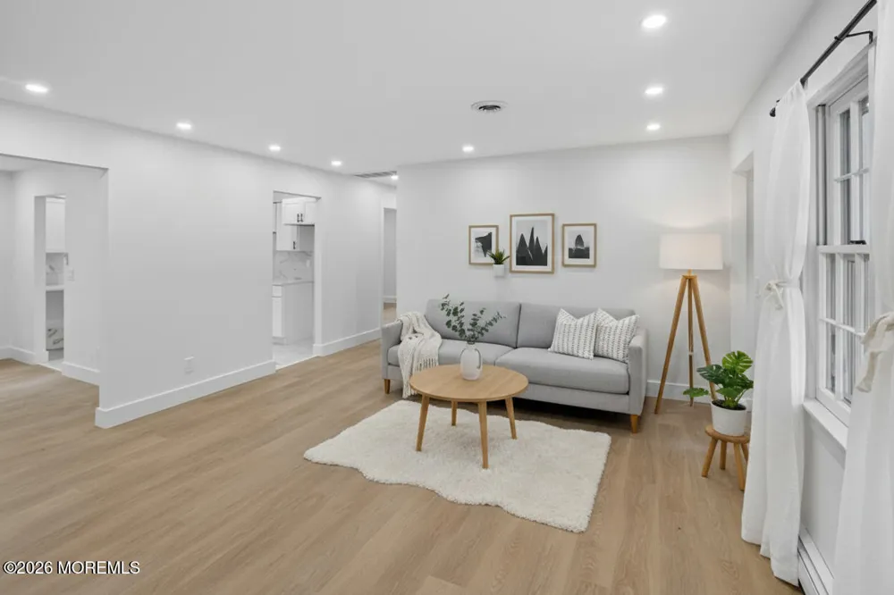 124 Northumberland Drive Toms River, NJ 08757