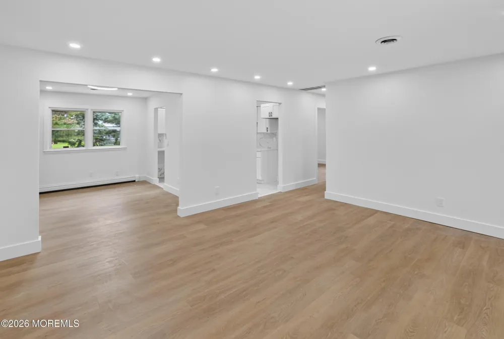 124 Northumberland Drive Toms River, NJ 08757