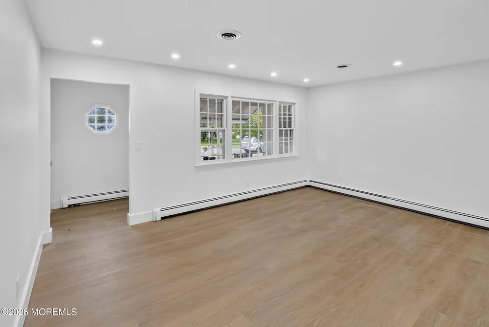 124 Northumberland Drive Toms River, NJ 08757