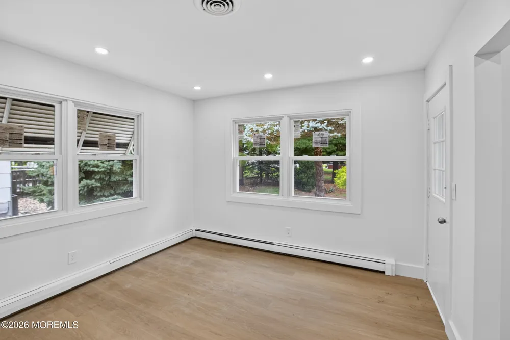 124 Northumberland Drive Toms River, NJ 08757