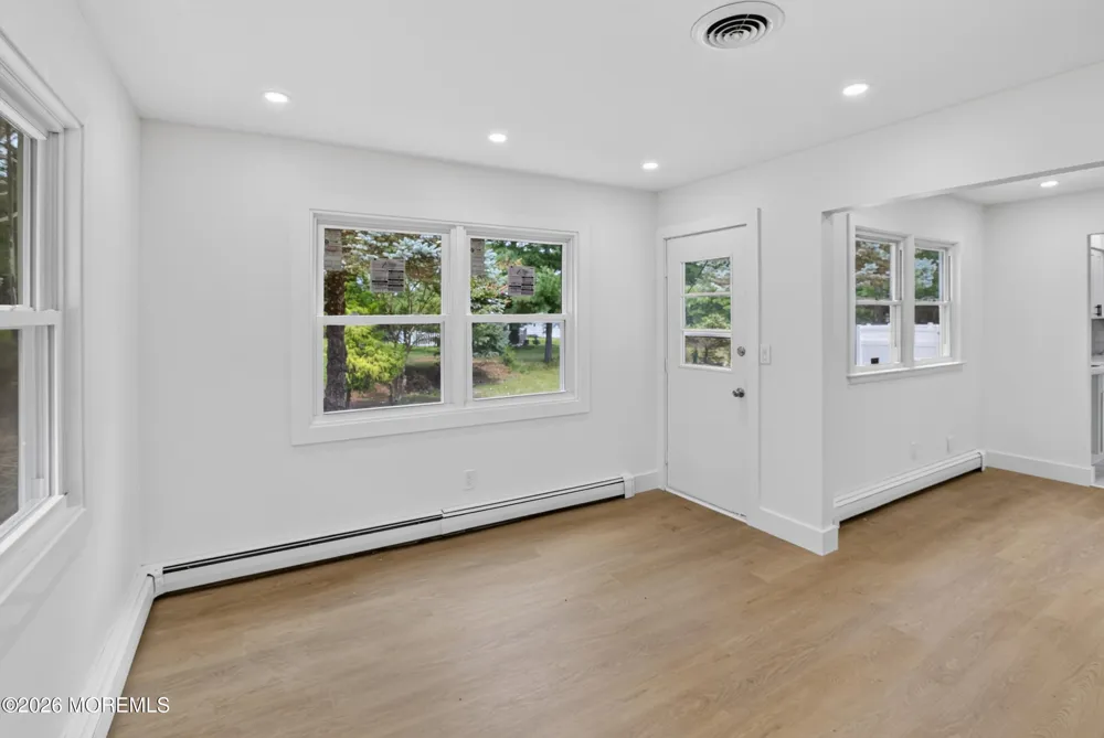124 Northumberland Drive Toms River, NJ 08757