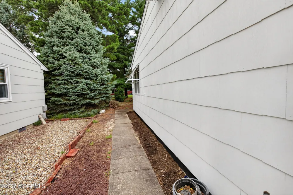 124 Northumberland Drive Toms River, NJ 08757
