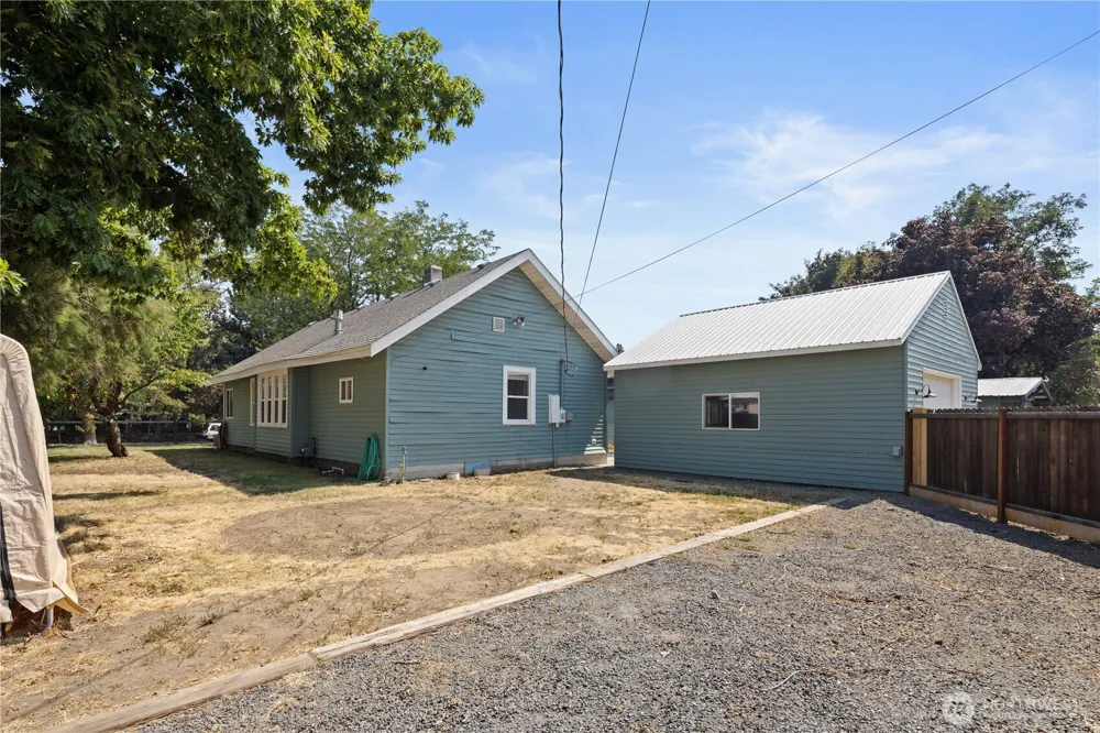 219 Dennis Street Ellensburg, WA 98926