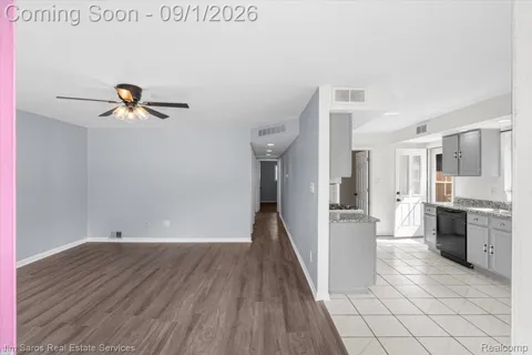 22509 Avon Street