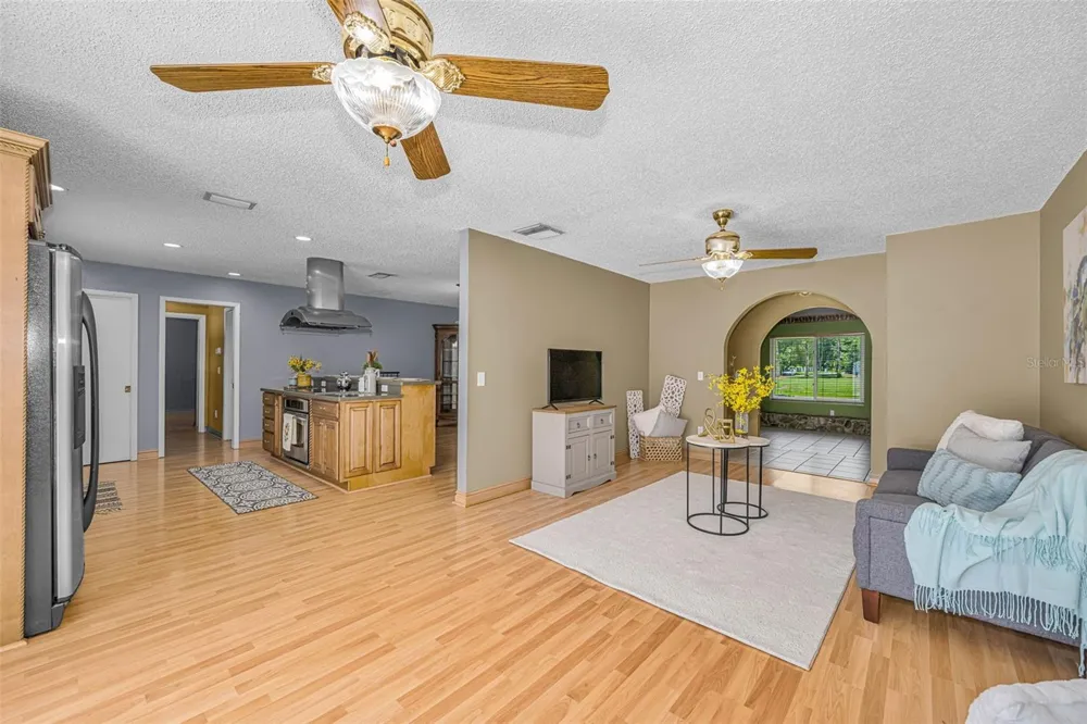 7812 WINDWARD WAY Odessa, FL 33556