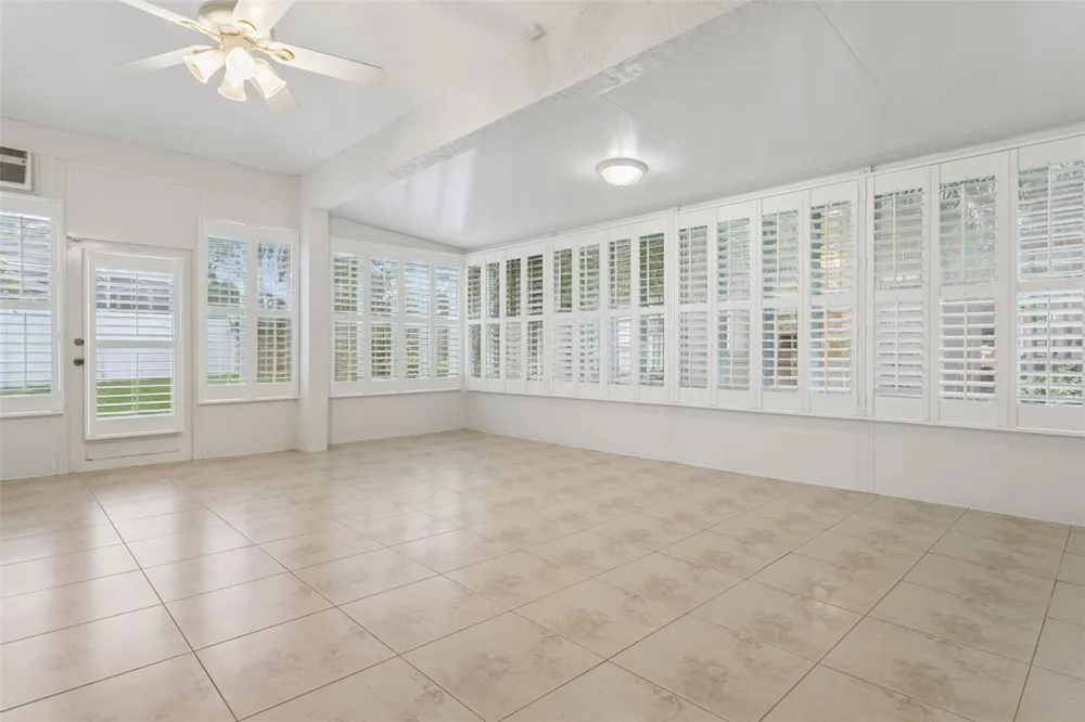 9703 HIDDEN COVE COURT Tampa, FL 33618