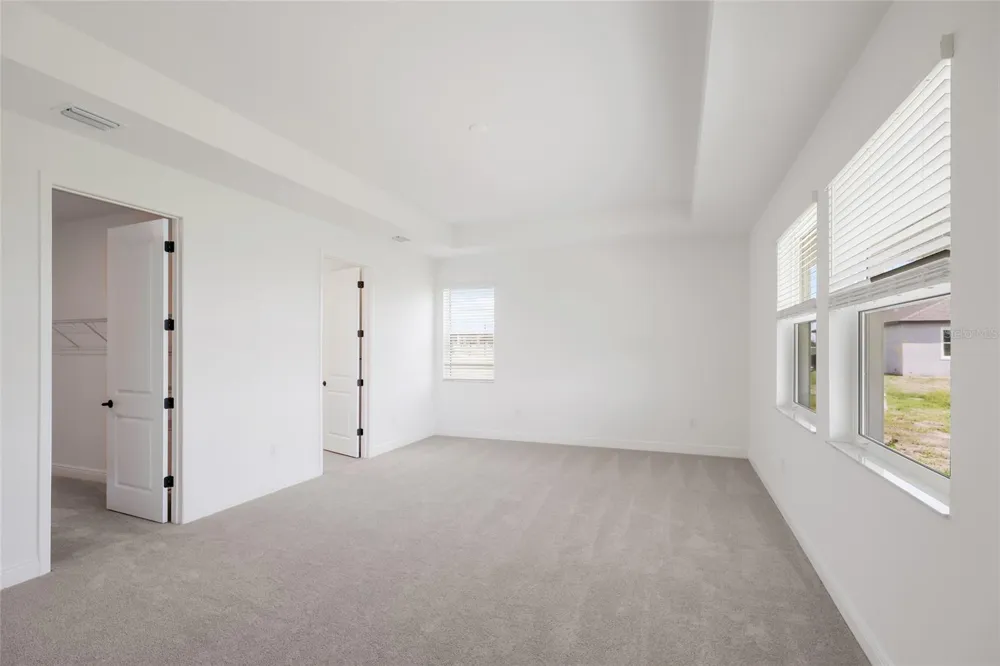8924 DEEP HORIZON LOOP Parrish, FL 34219
