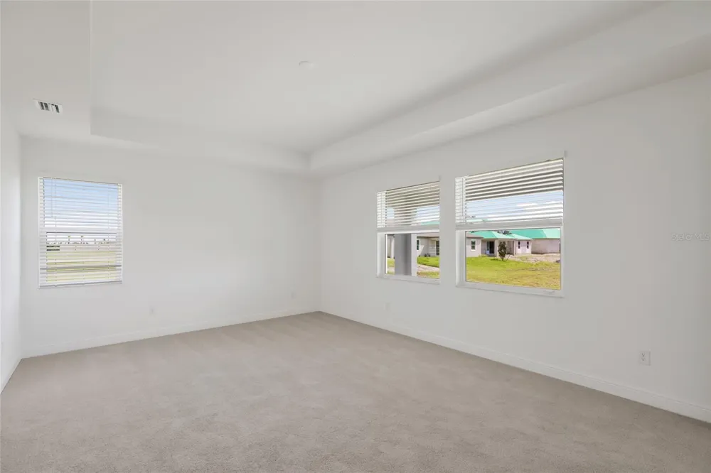8924 DEEP HORIZON LOOP Parrish, FL 34219