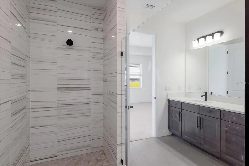 8924 DEEP HORIZON LOOP Parrish, FL 34219