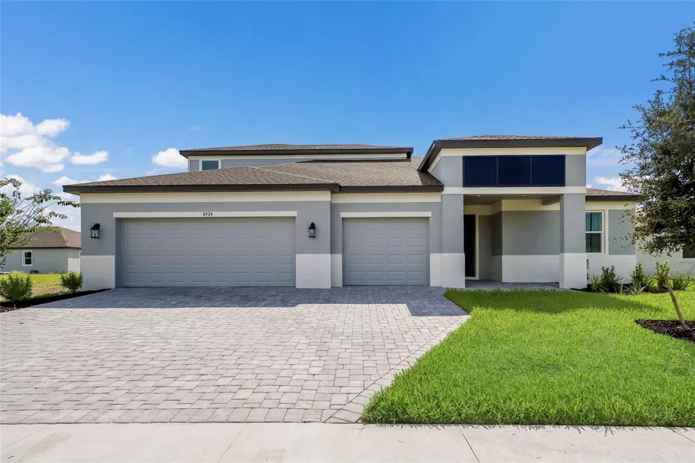 8924 DEEP HORIZON LOOP Parrish, FL 34219