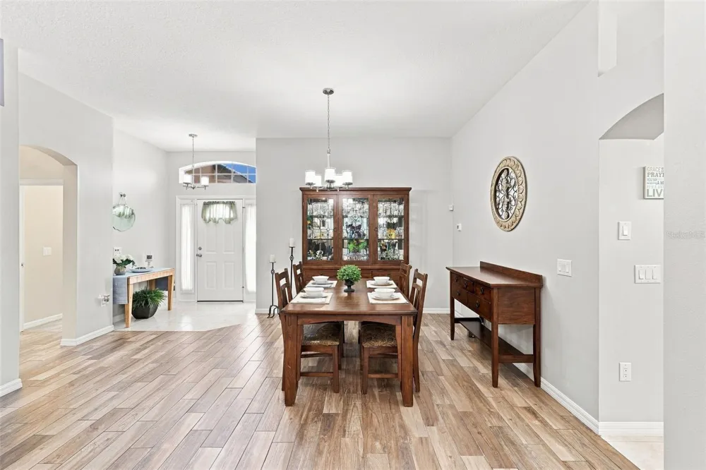 367 FOXHILL DRIVE Debary, FL 32713