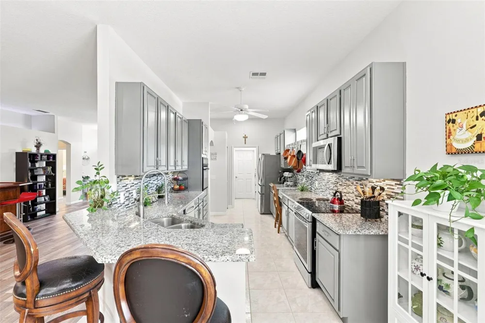 367 FOXHILL DRIVE Debary, FL 32713