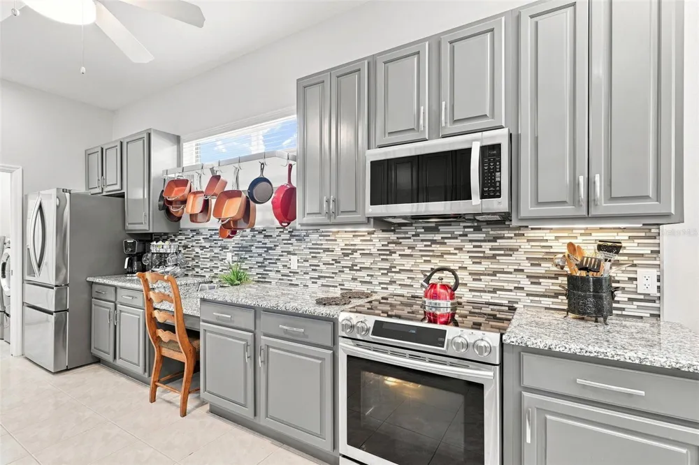 367 FOXHILL DRIVE Debary, FL 32713