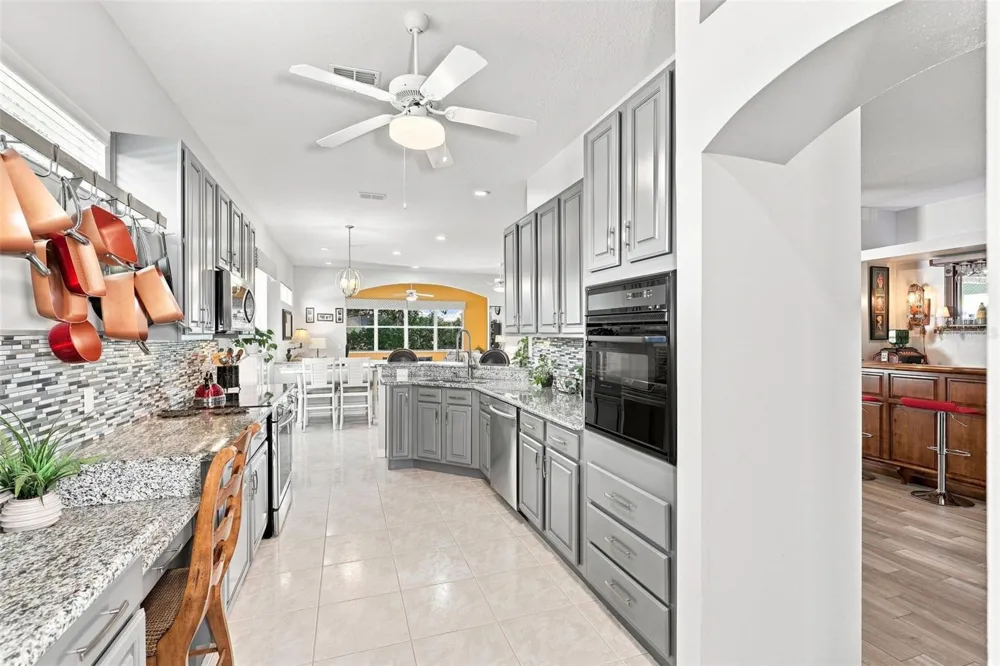 367 FOXHILL DRIVE Debary, FL 32713