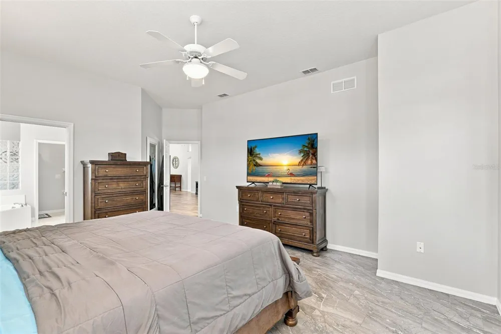 367 FOXHILL DRIVE Debary, FL 32713