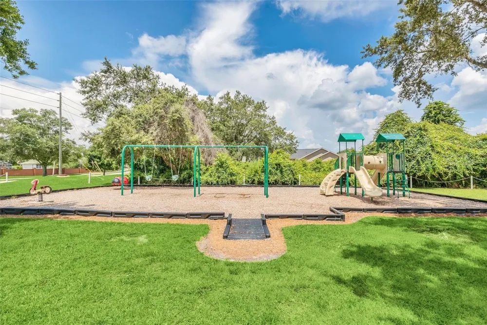 367 FOXHILL DRIVE Debary, FL 32713