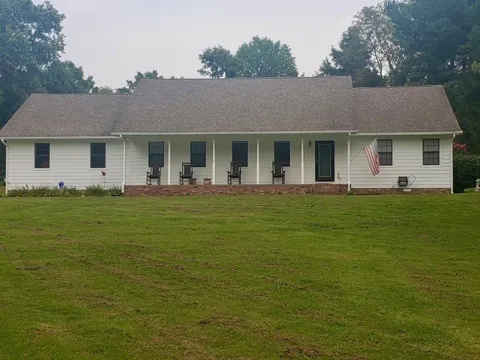 210 Carters Creek Pike