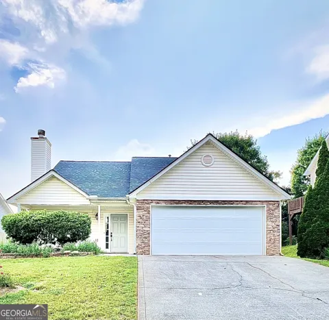 417 Hillcrest CMN
