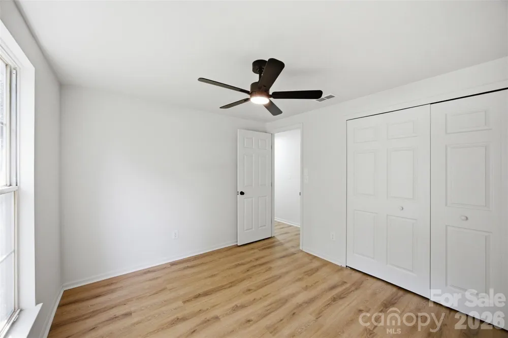 8056 Lawyers Road Charlotte, NC 28227