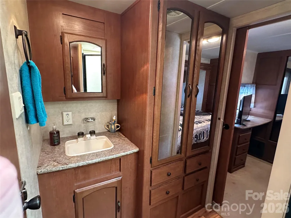 331 Mount View Lane New London, NC 28127
