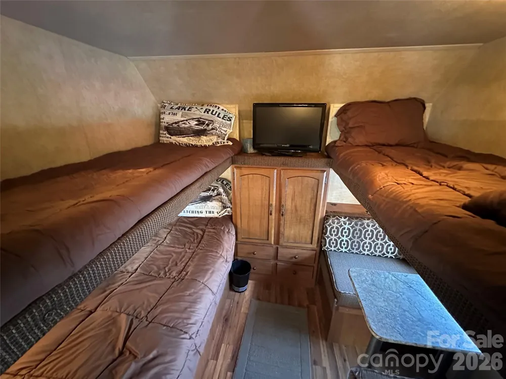 331 Mount View Lane New London, NC 28127