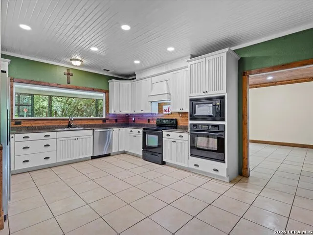 108 AMULET DR New Braunfels, TX 78132