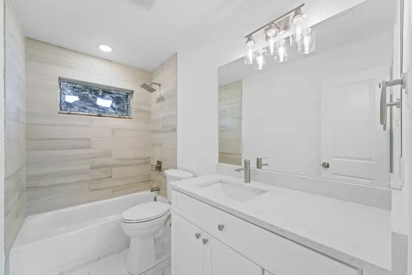 14011 Stardust Lane Farmers Branch, TX 75234
