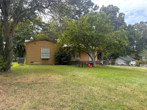 405 Margaret Dr.