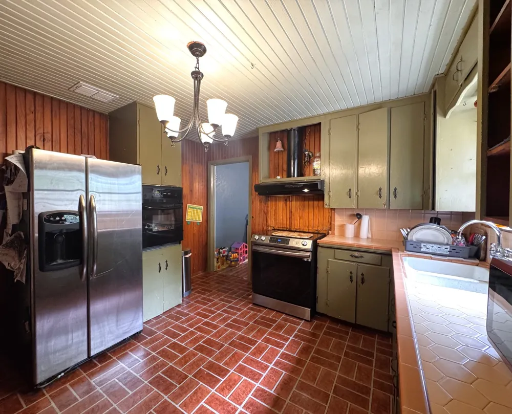 405 Margaret Dr. Mt Pleasant, TX 75455