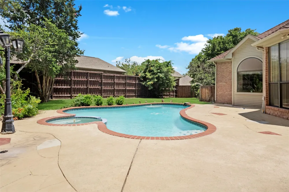 4516 Salerno Circle Plano, TX 75093