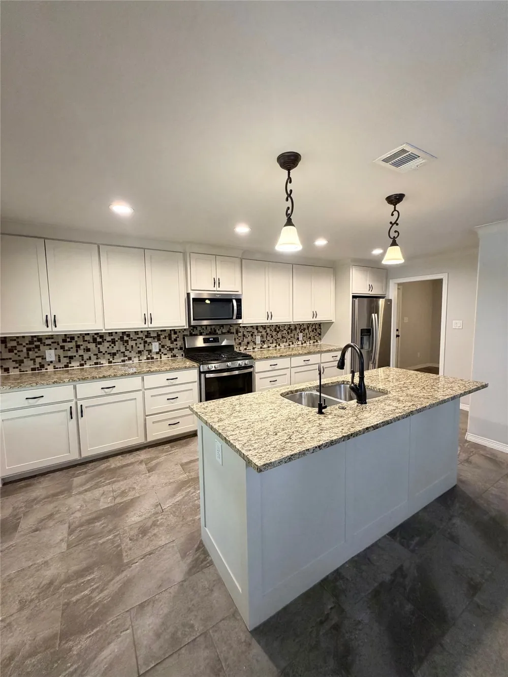 310 E Santa Fe Street Farmersville, TX 75442