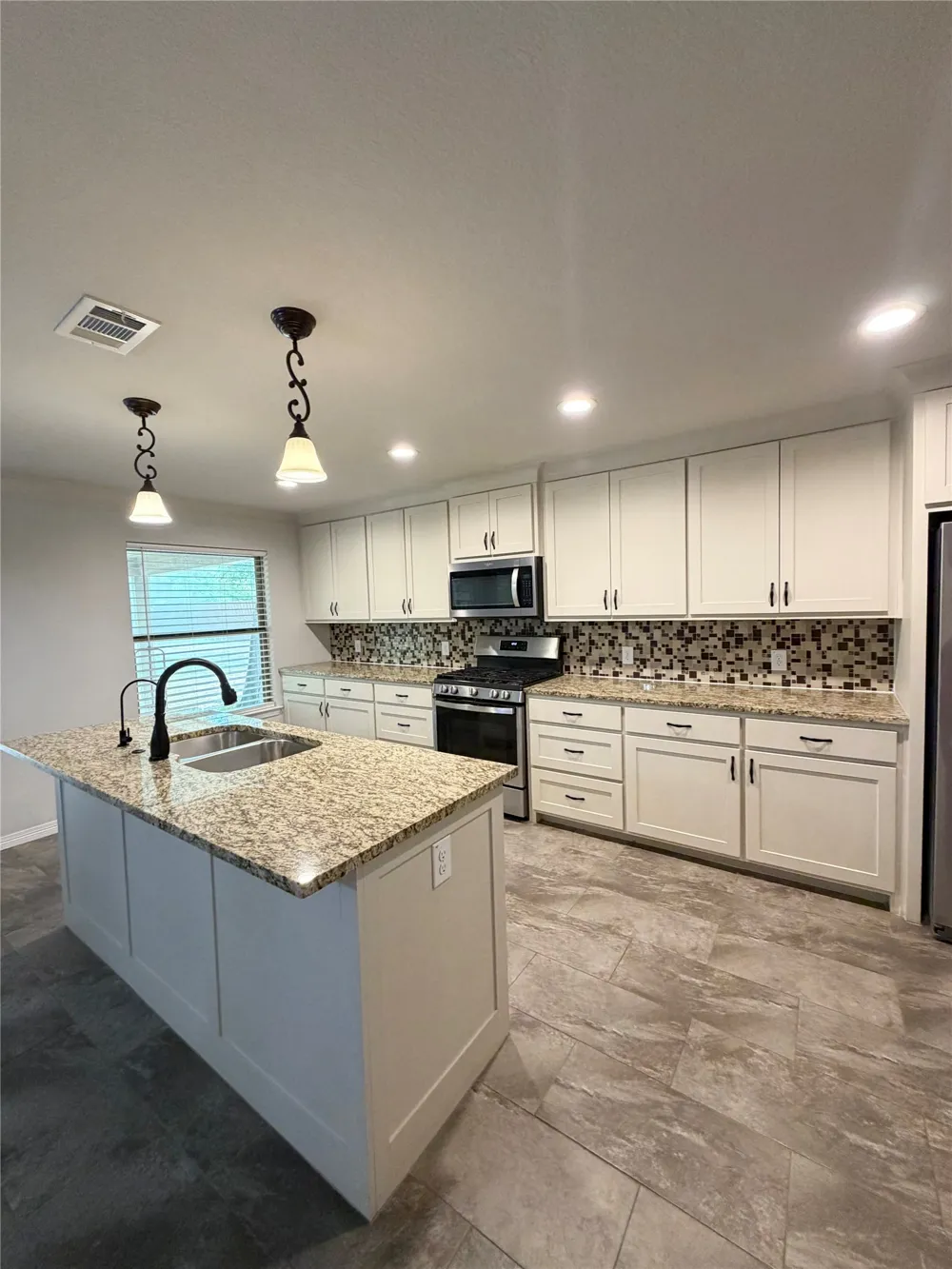 310 E Santa Fe Street Farmersville, TX 75442