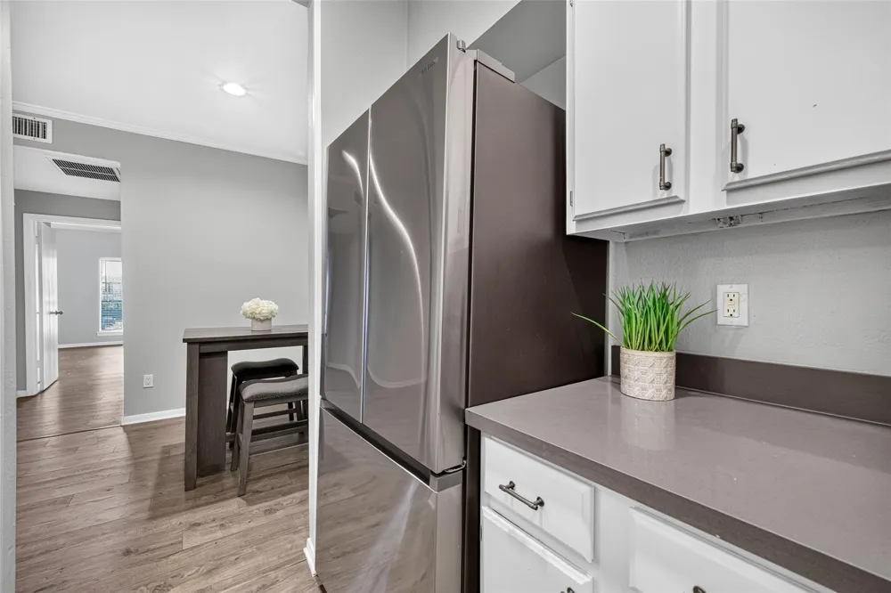 2001 Bering Drive #3D Houston, TX 77057