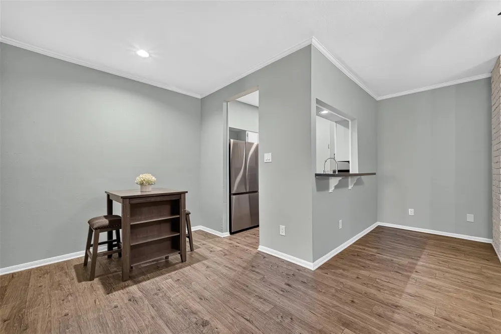 2001 Bering Drive #3D Houston, TX 77057